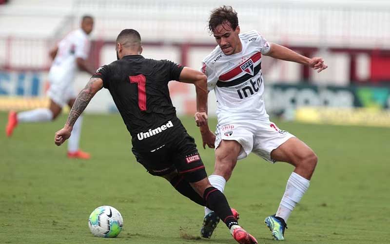 Soi kèo Goianiense vs Ponte Preta