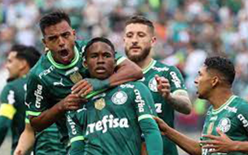 Soi kèo Palmeiras vs Barcelona